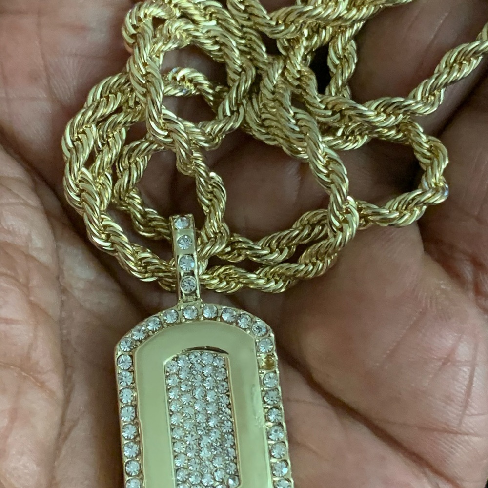Pendant Charm Necklace - Picture 4 of 4